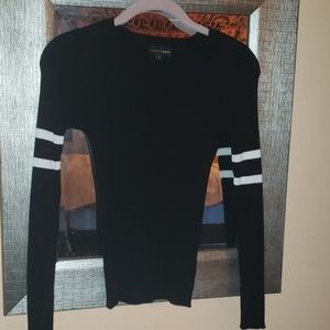 Fitted black sweater